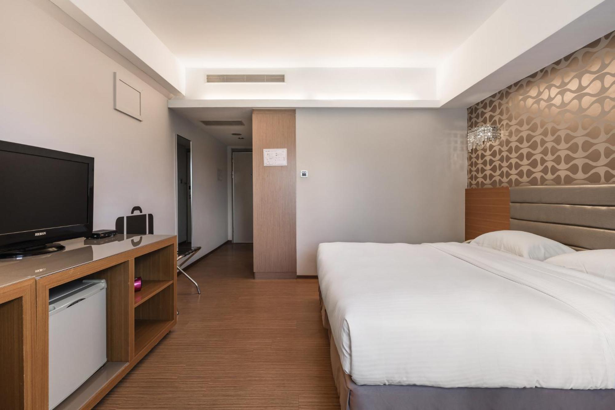 The Riverside Hotel Esthetics Kaohsiung Eksteriør billede