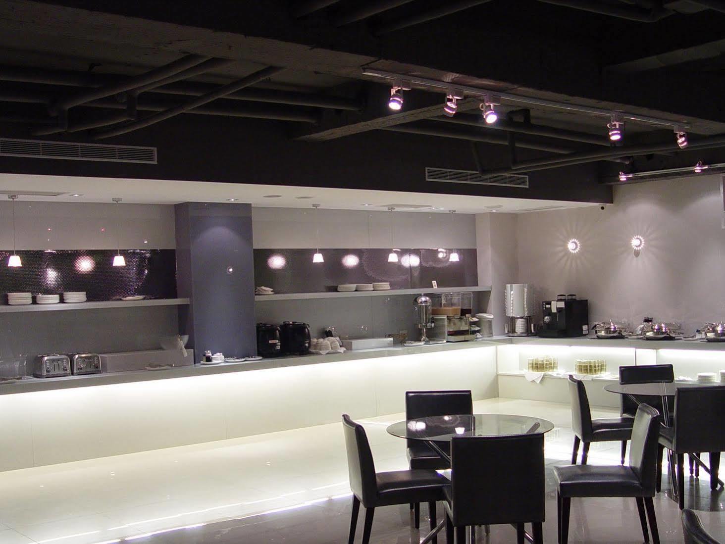 The Riverside Hotel Esthetics Kaohsiung Eksteriør billede